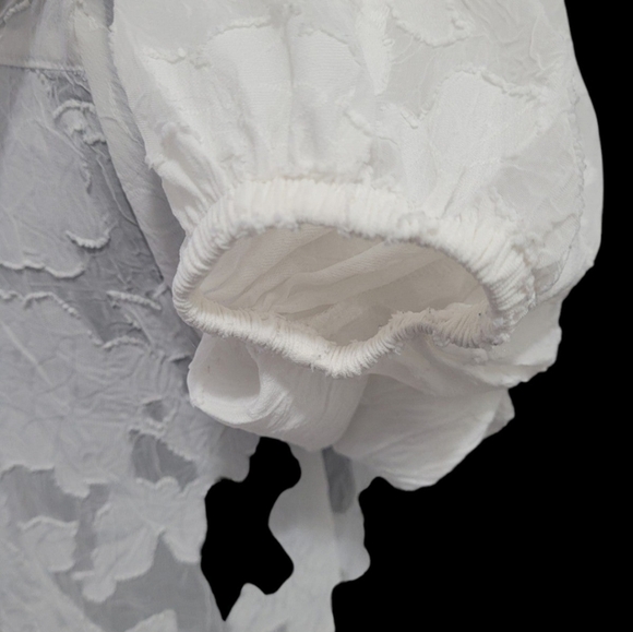 H&M Floral Jacquard Off-white Ladies Beach Dress - Picture 6 of 11